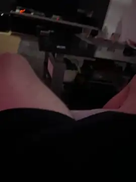 Snapshot of Dirty0892 chatting on 02-07-25, 11:24 Dirty0892 online show from 02-07-25, 11:24