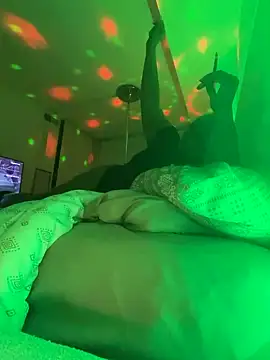 Snapshot of WetLipps12 chatting on 01-06-25, 10:36 WetLipps12 online show from 01-06-25, 10:36