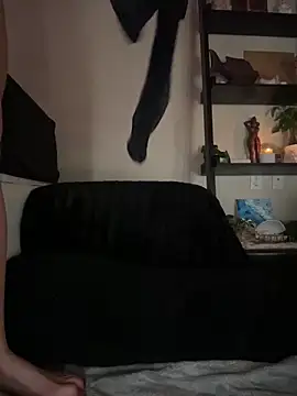 Amanita Bloom online show from 03-27-26, 02:53