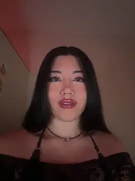 Amanita Bloom online show from 02-06-26, 05:47