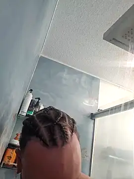 latinoflpr online show from 10-09-25, 10:54