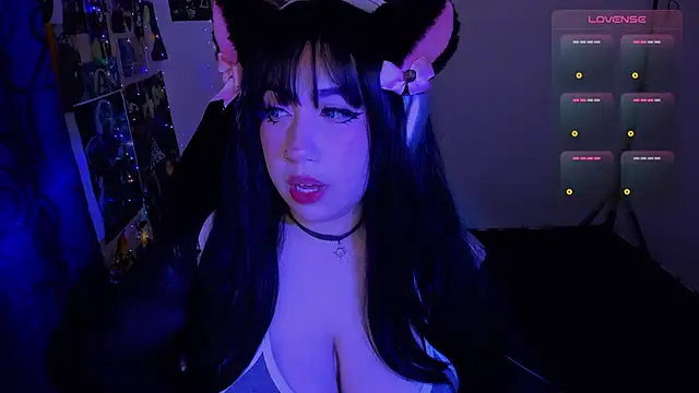 Snapshot of lalisa8 chatting on 01-31-25, 08:43 lalisa8 online show from 01-31-25, 08:43