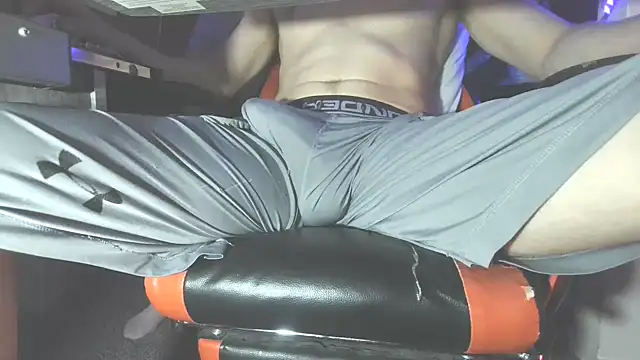 Dick and muscles online show from 10-11-25, 03:51