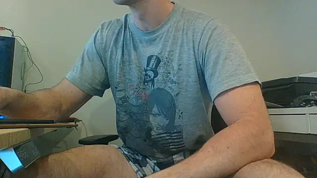 Snapshot of Bloopers66 chatting on 05-11-26, 12:28 Bloopers66 online show from 05-11-26, 12:28