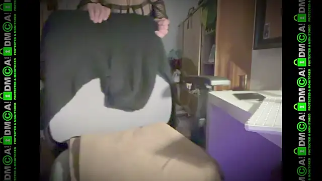 Snapshot of ValeryPbb chatting on 01-07-26, 05:56 ValeryPbb online show from 01-07-26, 05:56