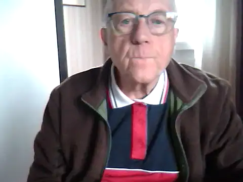 Snapshot of johnjohn622662 chatting on 09-27-25, 01:39 johnjohn622662 online show from 09-27-25, 01:39