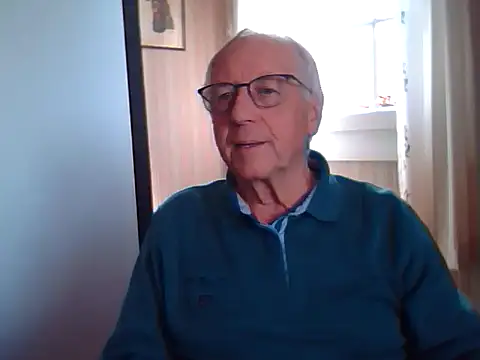 Snapshot of johnjohn622662 chatting on 09-16-25, 09:43 johnjohn622662 online show from 09-16-25, 09:43