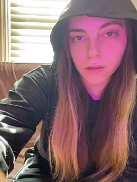 jaseyrae online show from 04-12-26, 02:09