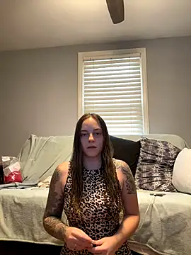 jaseyrae online show from 12-02-25, 04:41