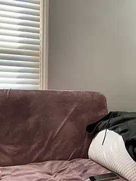 jaseyrae online show from 03-24-26, 04:07