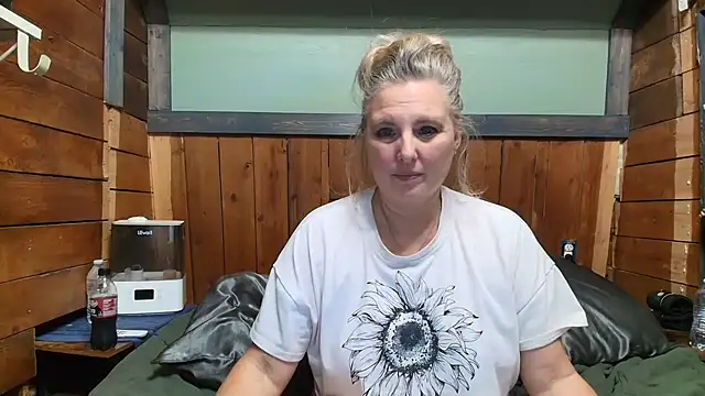 lisaxlovexxx online show from 05-16-26, 01:26