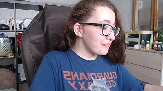 Snapshot of AnKey_Rayah chatting on 02-04-25, 08:46 AnKey Rayah online show from 02-04-25, 08:46