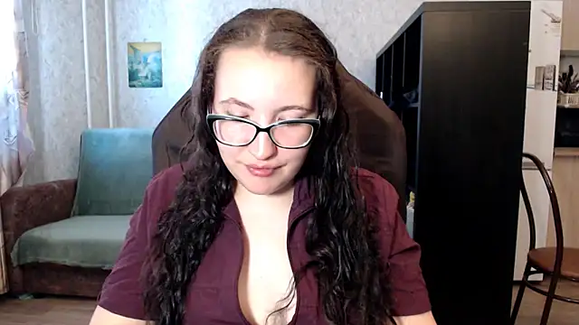 Snapshot of AnKey_Rayah chatting on 09-15-25, 04:57 AnKey Rayah online show from 09-15-25, 04:57