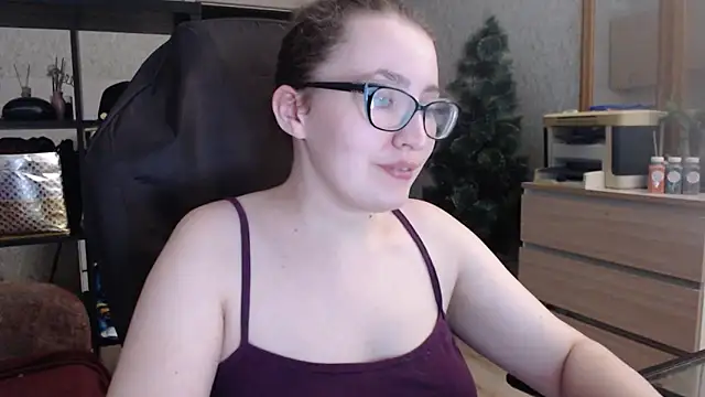 Snapshot of AnKey_Rayah chatting on 02-20-25, 06:03 AnKey Rayah online show from 02-20-25, 06:03