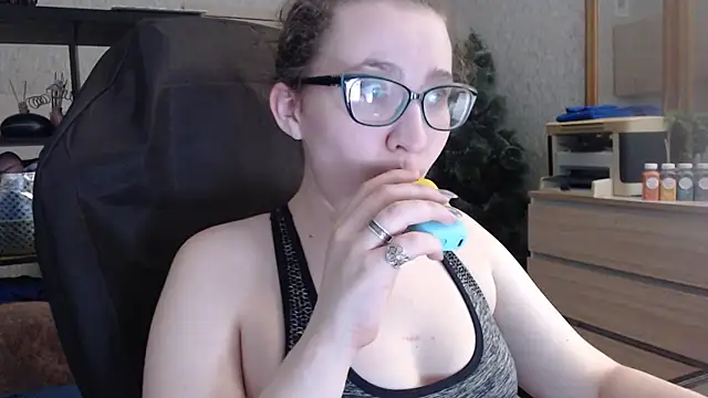 Snapshot of AnKey_Rayah chatting on 02-12-25, 01:59 AnKey Rayah online show from 02-12-25, 01:59