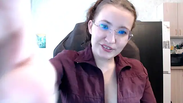 Snapshot of AnKey_Rayah chatting on 10-16-25, 04:10 AnKey Rayah online show from 10-16-25, 04:10