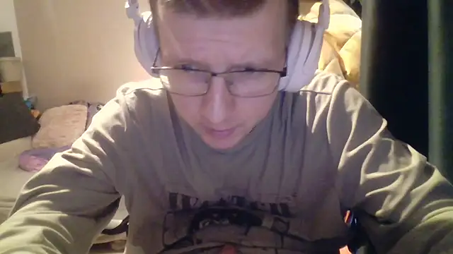 Snapshot of David250692 chatting on 02-13-26, 08:14 David250692 online show from 02-13-26, 08:14