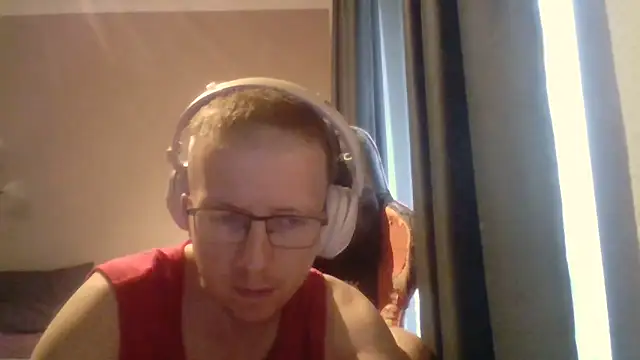David250692 online show from 06-29-26, 08:21