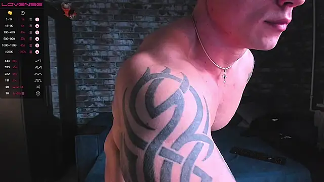 Snapshot of mark_normal chatting on 02-15-26, 06:25 mark normal online show from 02-15-26, 06:25