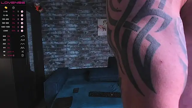 Snapshot of mark_normal chatting on 02-08-26, 02:31 mark normal online show from 02-08-26, 02:31