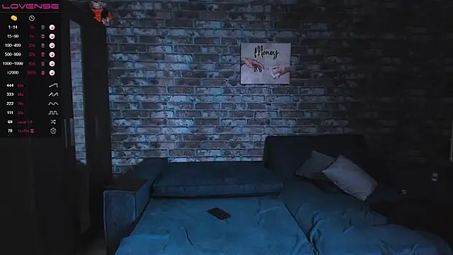 mark normal online show from 11-21-25, 03:16