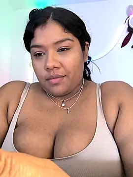 paola091 online show from 03-06-26, 01:33