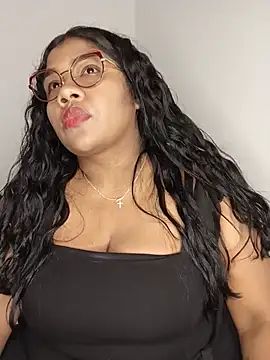 paola091 online show from 05-24-26, 12:43