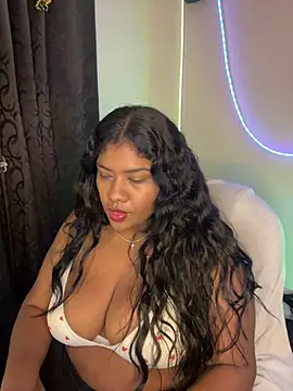 Snapshot of paola091 chatting on 07-12-26, 01:28 paola091 online show from 07-12-26, 01:28