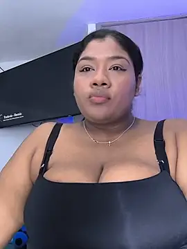 paola091 online show from 05-13-26, 09:33