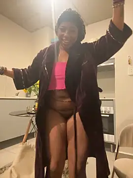 CurvyDesire1 online show from 11-21-25, 11:59