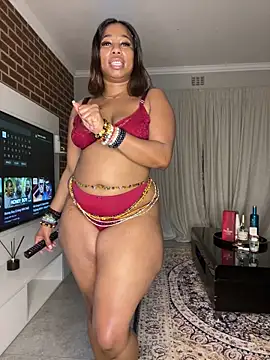 CurvyDesire1 online show from 05-18-26, 07:51
