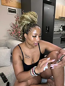 CurvyDesire1 online show from 02-10-26, 09:36