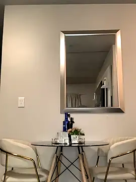 CurvyDesire1 online show from 10-31-25, 07:43