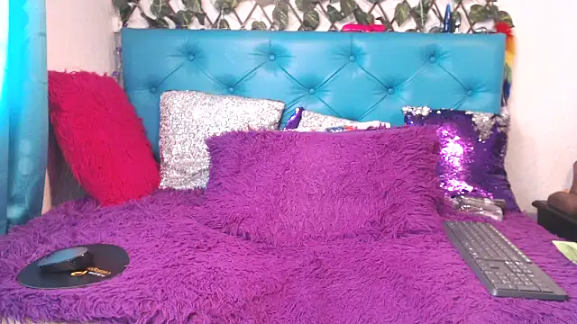 SARAWILLS online show from 01-31-26, 07:56