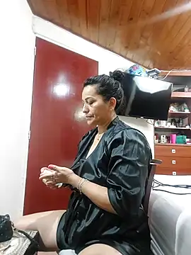 Snapshot of melissaDelicious chatting on 03-22-25, 12:14 melissaDelicious online show from 03-22-25, 12:14