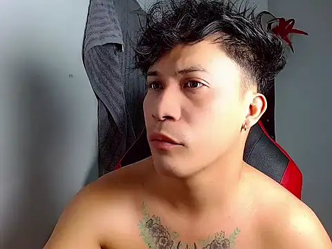 boyhot23x online show from 05-14-26, 07:27