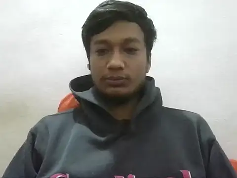 jimnail007 online show from 12-18-25, 04:06