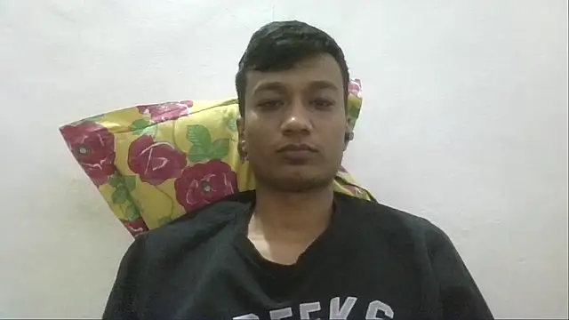 Snapshot of jimnail007 chatting on 03-12-25, 11:10 jimnail007 online show from 03-12-25, 11:10