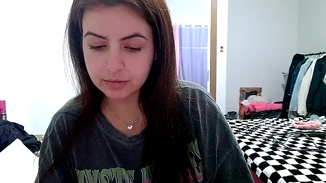 chelbyy online show from 10-31-25, 05:48