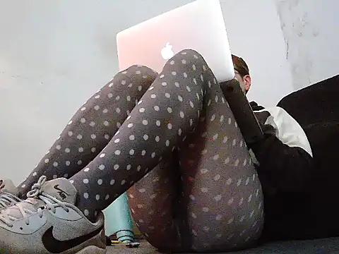 seoulsatxh online show from 11-23-25, 12:42