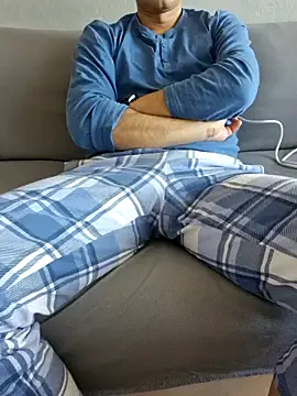 praqun2021 online show from 03-07-26, 05:58