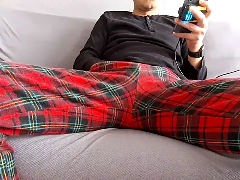 praqun2021 online show from 03-16-26, 06:17