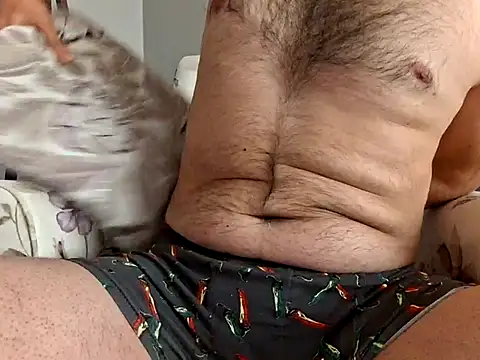 praqun2021 online show from 11-20-25, 01:45