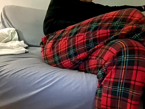 Snapshot of praqun2021 chatting on 02-26-26, 06:30 praqun2021 online show from 02-26-26, 06:30