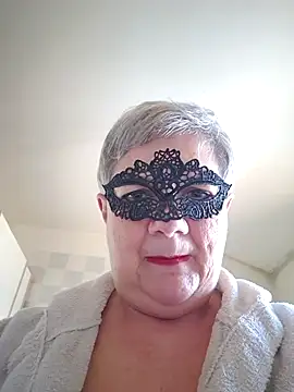 Snapshot of simona60 chatting on 04-26-26, 07:05 simona60 online show from 04-26-26, 07:05
