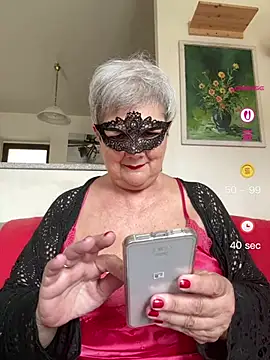 Snapshot of simona60 chatting on 05-30-26, 01:17 simona60 online show from 05-30-26, 01:17