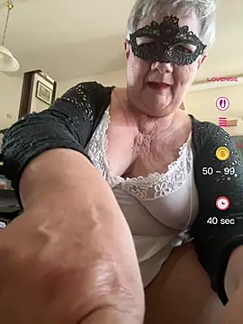 Snapshot of simona60 chatting on 05-31-26, 08:09 simona60 online show from 05-31-26, 08:09