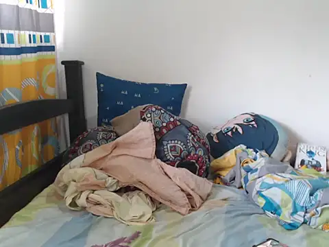 alisterxxx online show from 10-24-25, 02:38