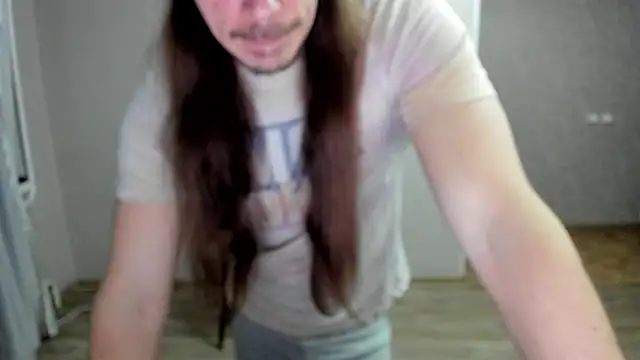 Snapshot of Marrymepls chatting on 03-08-26, 03:48 Marrymepls online show from 03-08-26, 03:48