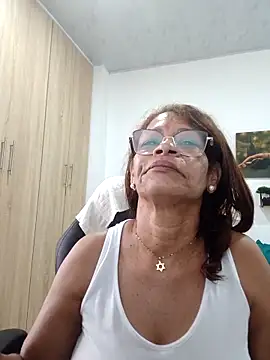 BustyMilf  online show from 03-27-26, 12:50